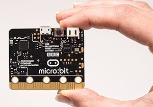 BBC Micro Bit computer's final design revealed - BBC News